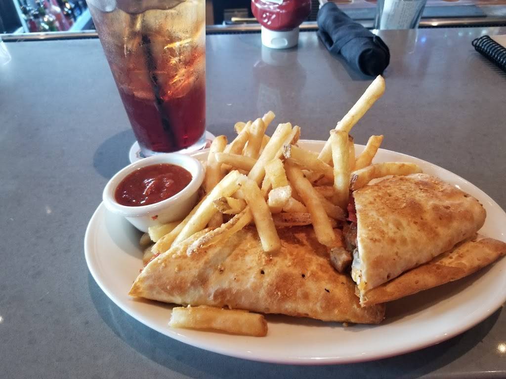 BJs Restaurant & Brewhouse | restaurant | 1861 Carl D. Silver Parkway, Fredericksburg, VA 22401, USA | 5407364710 OR +1 540-736-4710