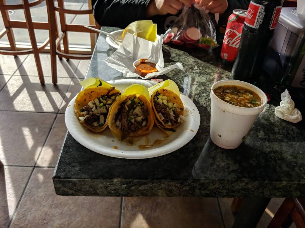 Birrieria Gonzalez | restaurant | 1301 Rosecrans Ave, Compton, CA 90221, USA | 4242461755 OR +1 424-246-1755