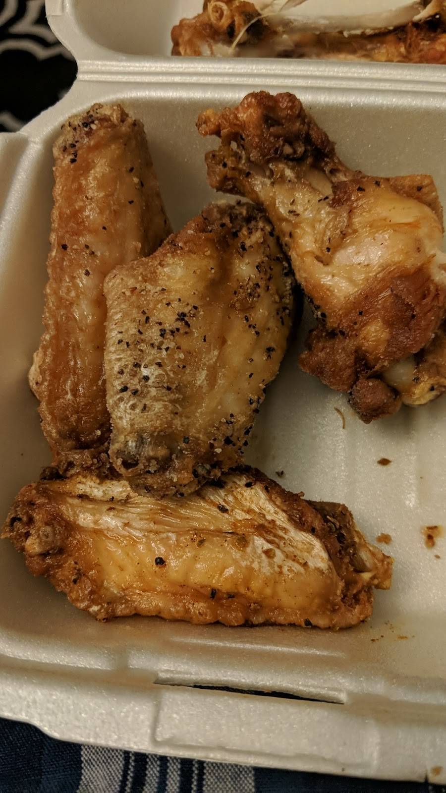 Wingstop | restaurant | 1420 S Riverside Ave #8C, Rialto, CA 92376, USA | 9094912293 OR +1 909-491-2293