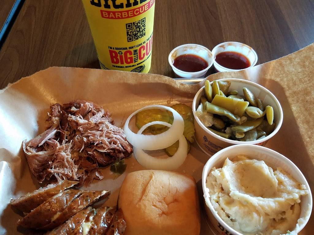 Dickeys Barbecue Pit | restaurant | 1418 North Rochester Road, Rochester Hills, MI 48307, USA | 2482666226 OR +1 248-266-6226