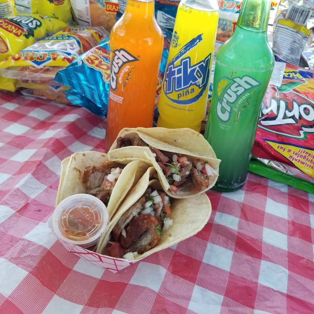 Daniels Food Truck | restaurant | 129 Atlantic St, Stamford, CT 06902, USA | 2035708892 OR +1 203-570-8892