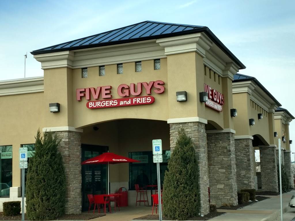 Five Guys | meal takeaway | 579 Adams Dr, Winchester, VA 22601, USA | 5405420072 OR +1 540-542-0072