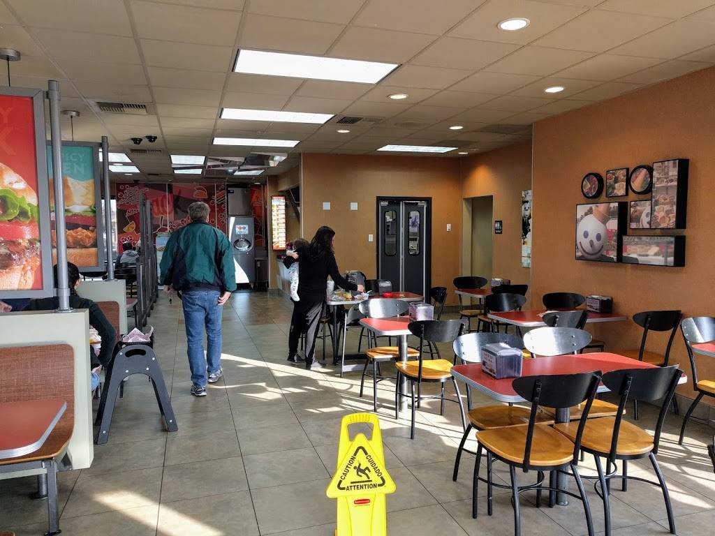 Jack in the Box | restaurant | 33313 Bernard Dr, Kettleman City, CA 93239, USA | 5593864413 OR +1 559-386-4413