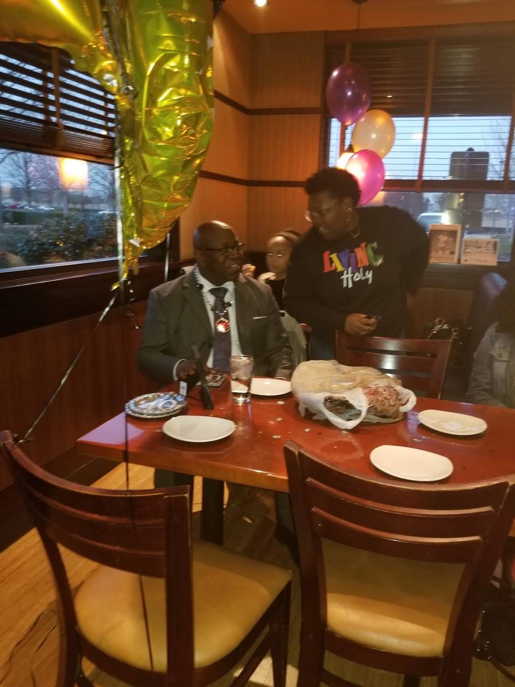 Renaissance at Colony Park | shopping mall | 1000 Highland Colony Pkwy, Ridgeland, MS 39157, USA | 6015190900 OR +1 601-519-0900