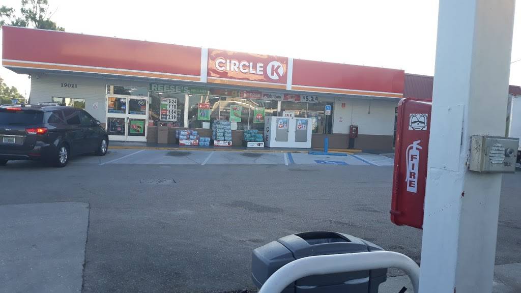 Circle K | cafe | 19021 S Tamiami Trail, Fort Myers, FL 33908, USA | 2392674838 OR +1 239-267-4838