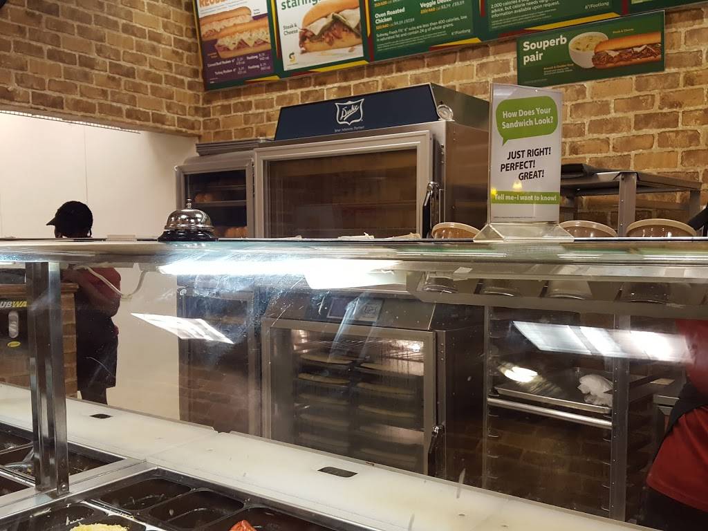 Subway | restaurant | 513 Irvington Ave, Newark, NJ 07106, USA | 9733506464 OR +1 973-350-6464
