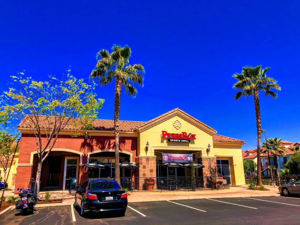 PressBox Sports Grill | restaurant | 1552 E Champlain Dr, Fresno, CA 93720, USA | 5594343040 OR +1 559-434-3040