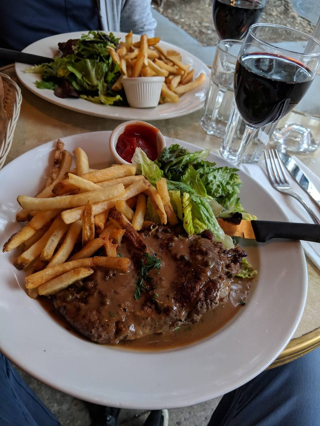 Bar Tabac | restaurant | 128 Smith St, Brooklyn, NY 11201, USA | 7189230918 OR +1 718-923-0918