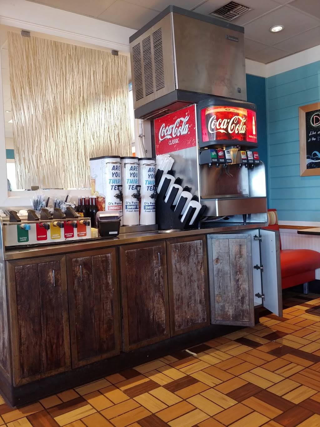 Captain Ds | restaurant | 2725 Florence Blvd, Florence, AL 35630, USA | 2567665270 OR +1 256-766-5270