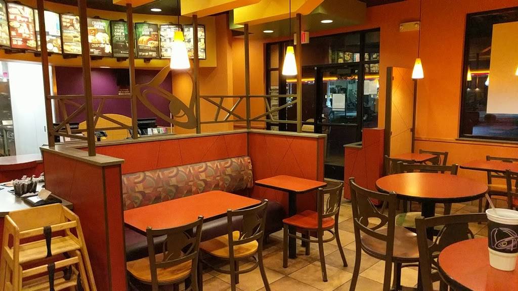 Taco Bell | meal takeaway | 6425 Source Center Point, Colorado Springs, CO 80923, USA | 7195935025 OR +1 719-593-5025