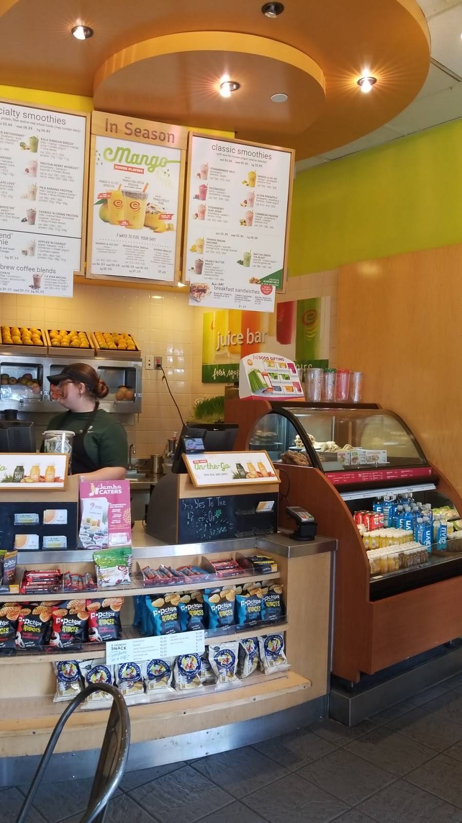Jamba Juice Rancho San Diego | restaurant | 12098 Fury Ln, El Cajon, CA 92019, USA | 6196705708 OR +1 619-670-5708