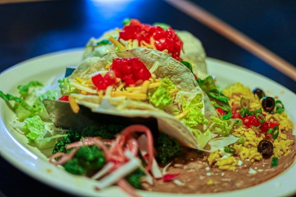 Iguana Mia of Fort Myers | restaurant | 4329 Cleveland Ave, Fort Myers, FL 33901, USA | 2399397130 OR +1 239-939-7130