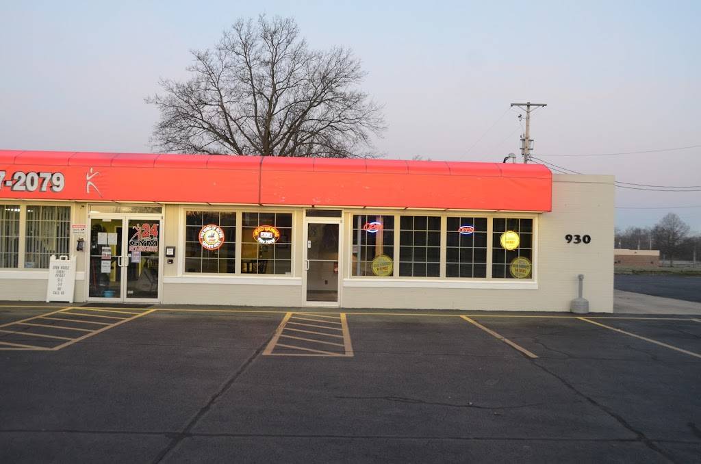 Bellys | meal takeaway | 930 18th St, Charleston, IL 61920, USA | 2175496158 OR +1 217-549-6158
