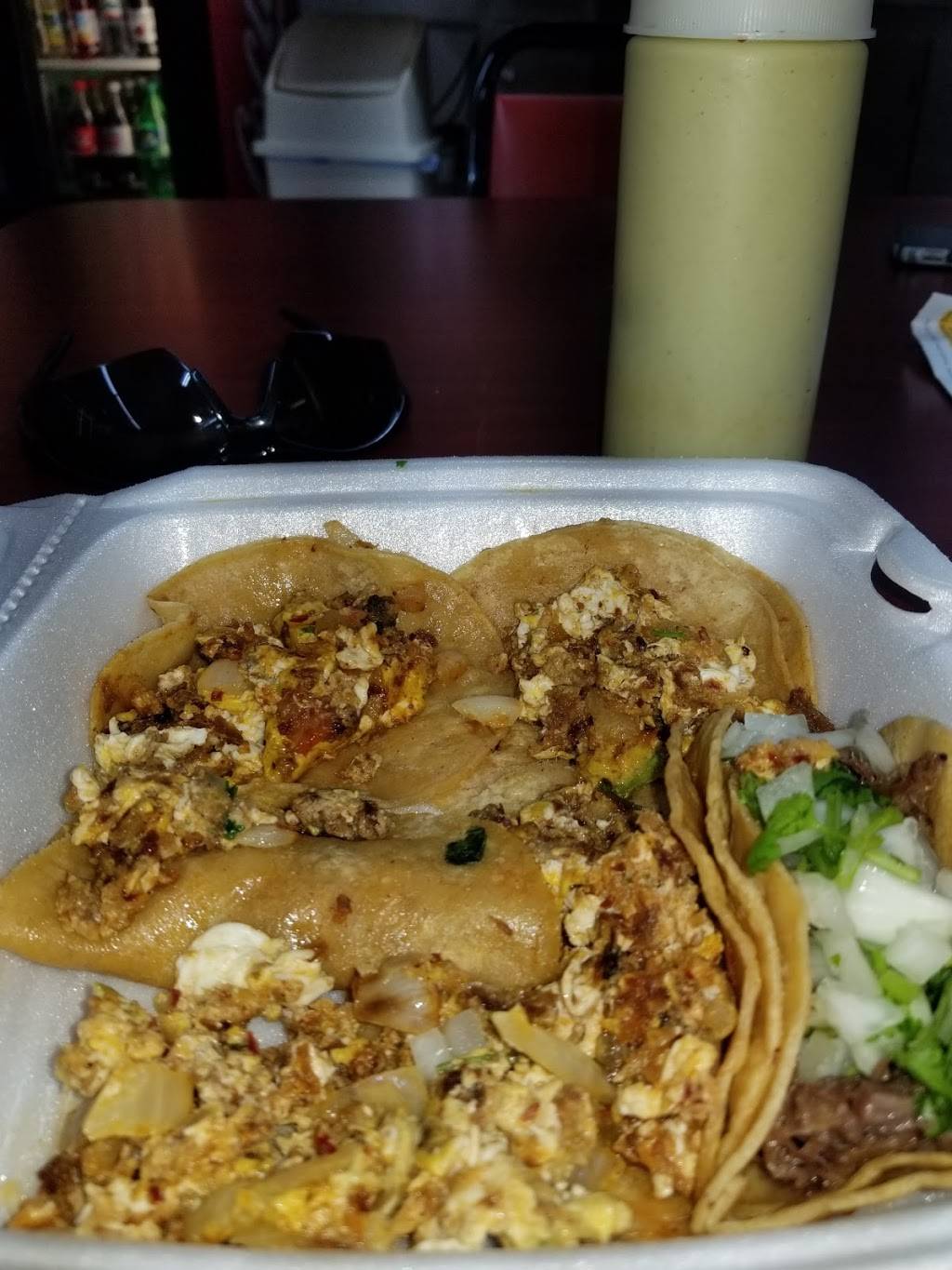 Tacos la Patroncita | restaurant | 2332 Rock Island Rd, Irving, TX 75060, USA | 2149947202 OR +1 214-994-7202