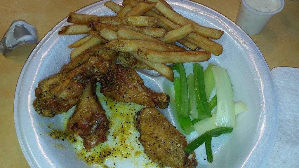 World of Wings | restaurant | 5340 GA-20, Covington, GA 30016, USA | 7707874417 OR +1 770-787-4417