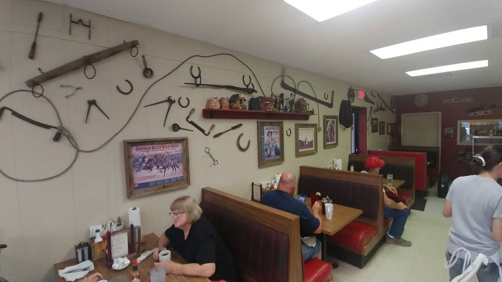 Auntie Cs Restaurant | restaurant | 425 East 61st St N #1b, Park City, KS 67219, USA | 3167447244 OR +1 316-744-7244