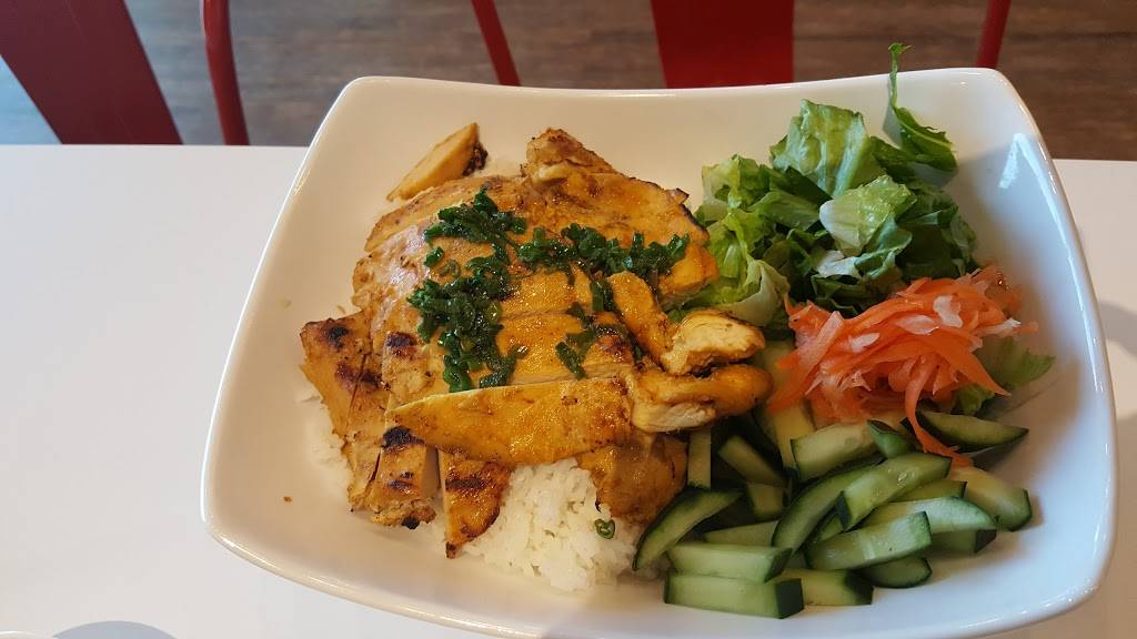 Wich Pho | restaurant | 1781 Garth Brooks Blvd, Yukon, OK 73099, USA | 4055776432 OR +1 405-577-6432