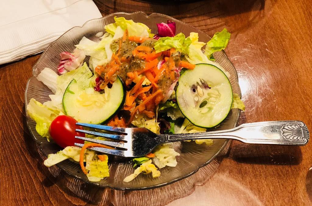 Giovannis Italian Restaurant | restaurant | 875 Rinehart Rd, Lake Mary, FL 32746, USA | 4073304350 OR +1 407-330-4350