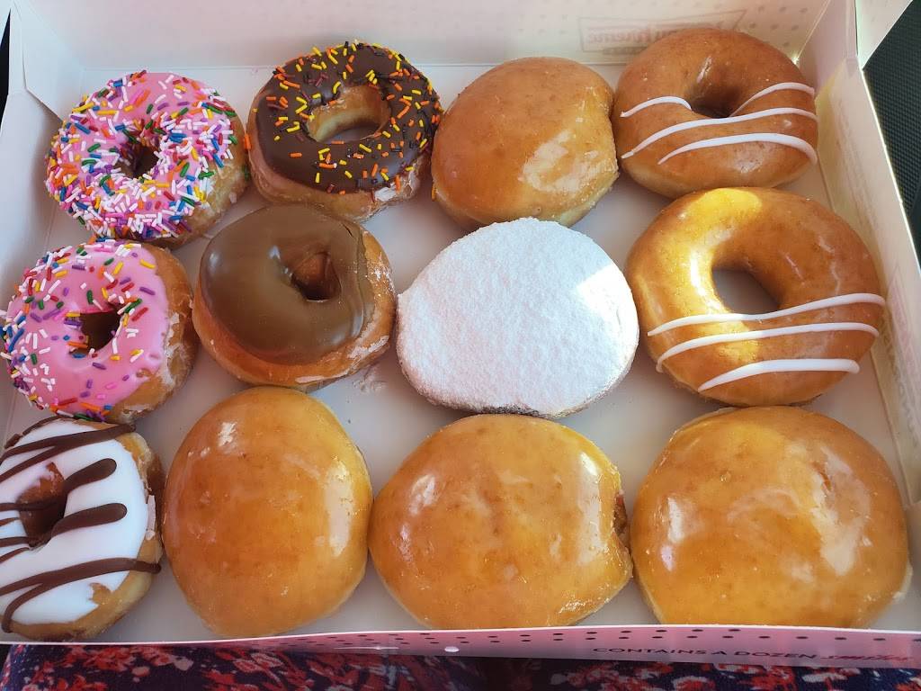 Krispy Kreme | bakery | 11915 Gateway Blvd W, El Paso, TX 79936, USA | 9155952200 OR +1 915-595-2200