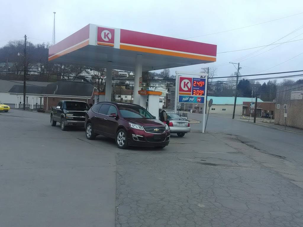 Circle K | cafe | 666 Pike St, Monongah, WV 26554, USA | 3045343916 OR +1 304-534-3916