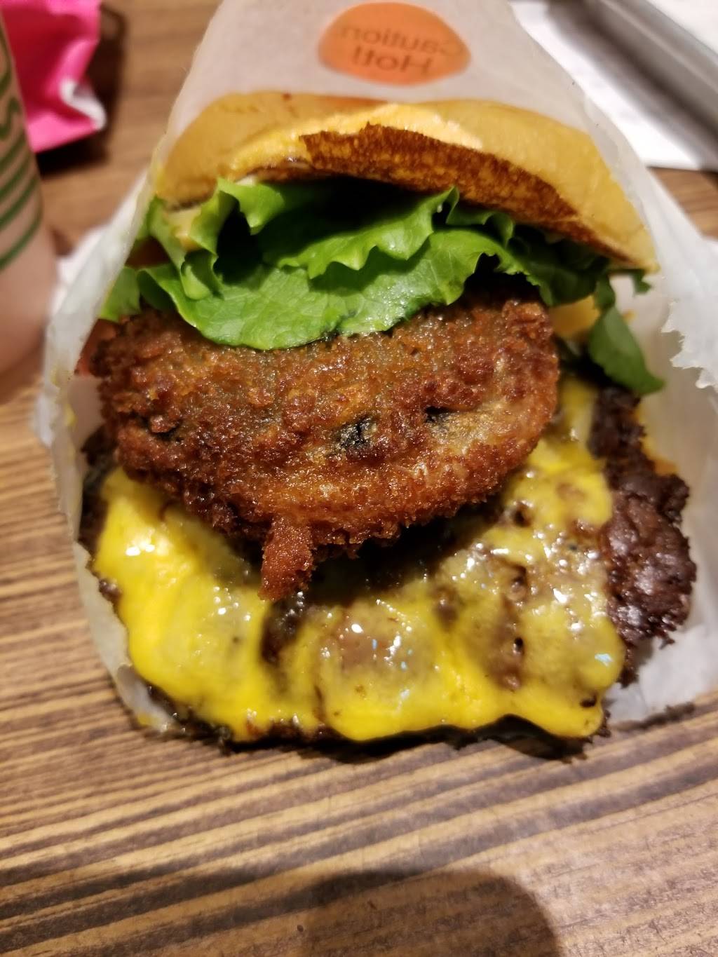 Shake Shack | restaurant | 8001 South Orange Blossom Trail #100A, Orlando, FL 32809, USA | 4076271029 OR +1 407-627-1029