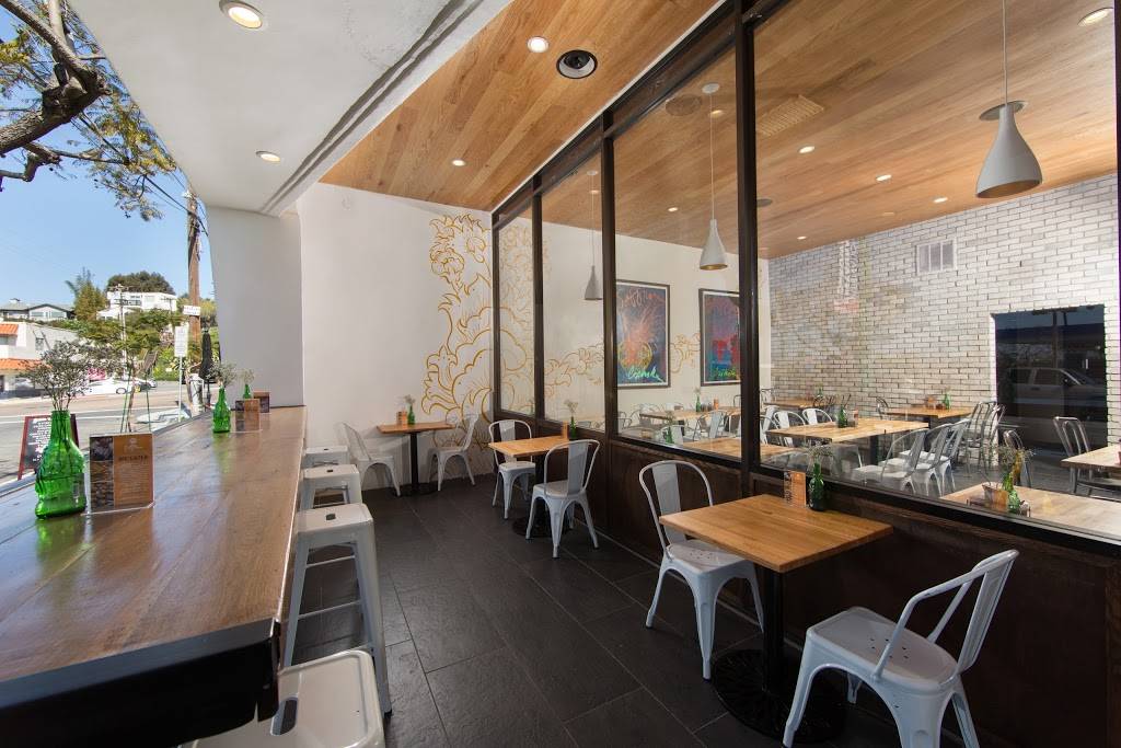 Saffron Thai | restaurant | 3731 India St B, San Diego, CA 92103, USA | 6195747737 OR +1 619-574-7737