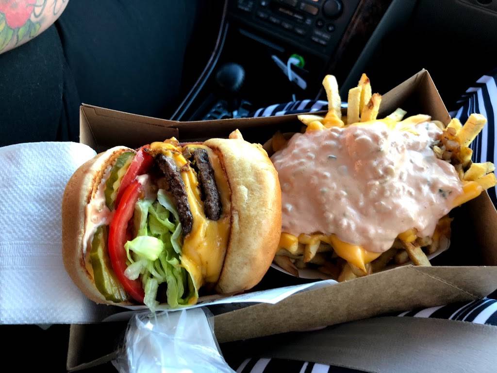 In-N-Out Burger | restaurant | 5916 Quebec St, Fort Worth, TX 76135, USA | 8007861000 OR +1 800-786-1000
