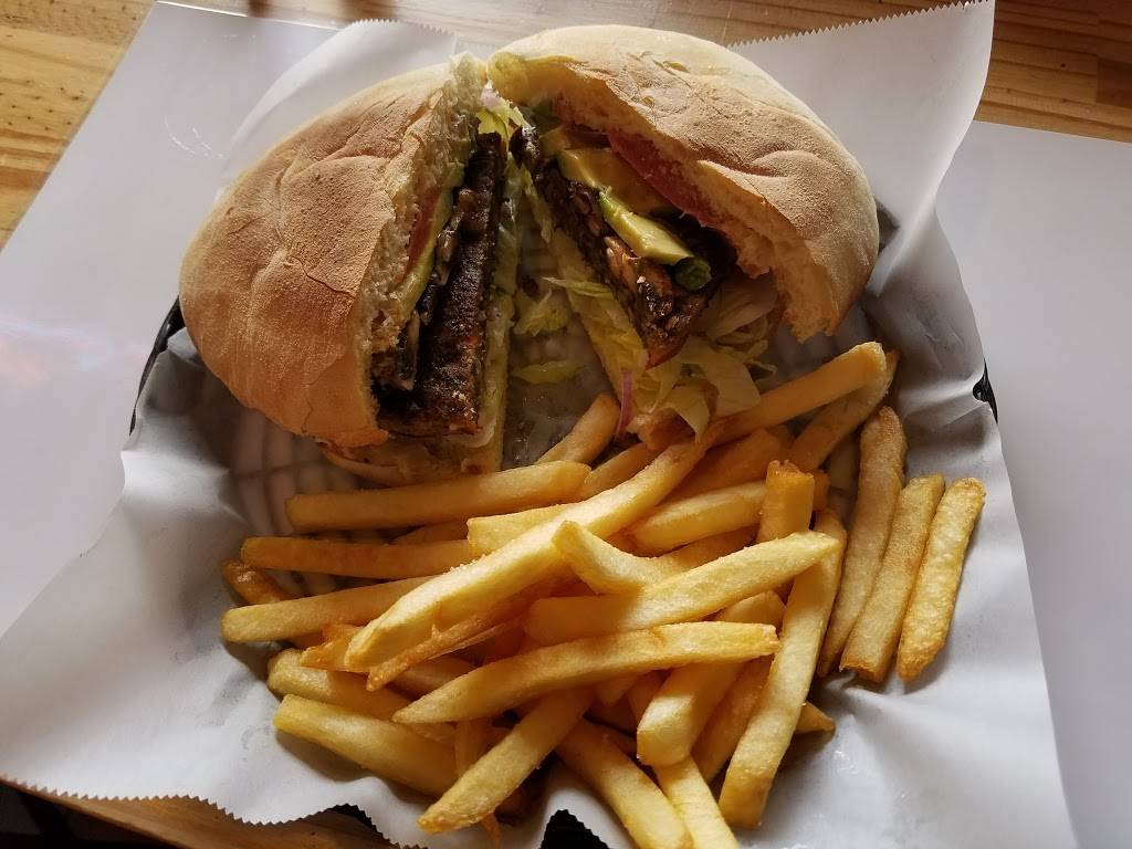 Koalas Fine Food | restaurant | 16380 Mill St a, Guerneville, CA 95446, USA | 7078693300 OR +1 707-869-3300