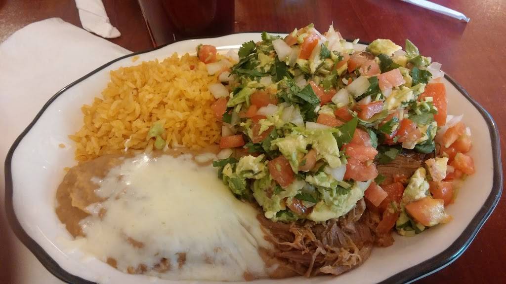 Bronco Mexican Restaurant | restaurant | 40 S Main St, Inman, SC 29349, USA | 8644721700 OR +1 864-472-1700