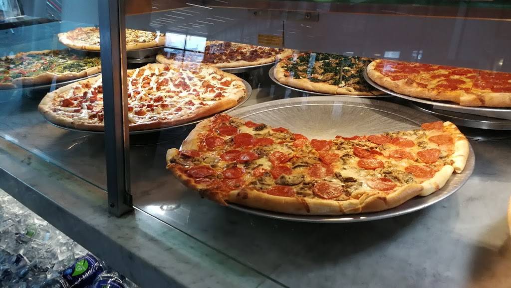 Pizza Plus | restaurant | 4 South St, New York, NY 10004, USA | 2129431800 OR +1 212-943-1800