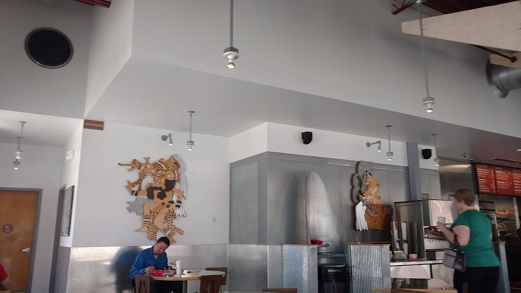 Chipotle Mexican Grill | restaurant | 1421 W Eisenhower Blvd, Loveland, CO 80537, USA | 9706350099 OR +1 970-635-0099