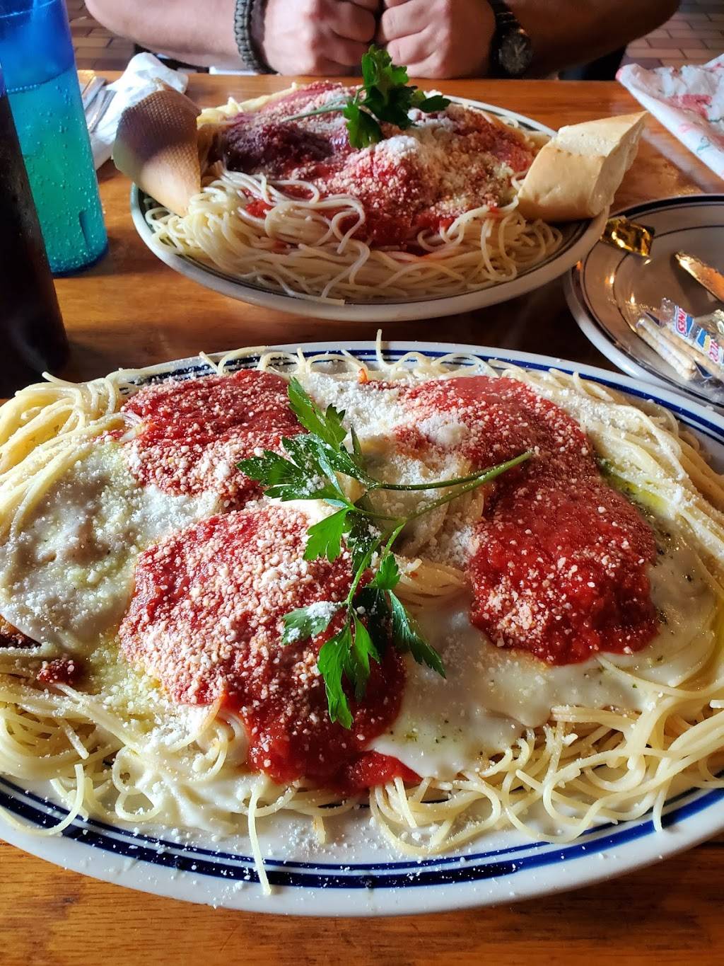 Castiglia | Italian Eatery | restaurant | 401 S Mineral St, Keyser, WV 26726, USA | 3047881300 OR +1 304-788-1300