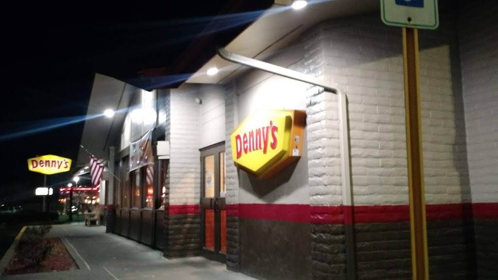 Dennys | restaurant | 973 N Susquehanna Trail, Selinsgrove, PA 17870, USA | 5703746646 OR +1 570-374-6646