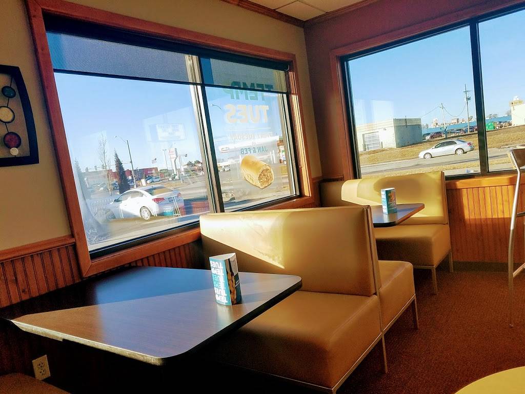 Runza Restaurant | restaurant | 10769 Q St, Omaha, NE 68127, USA | 4023311727 OR +1 402-331-1727