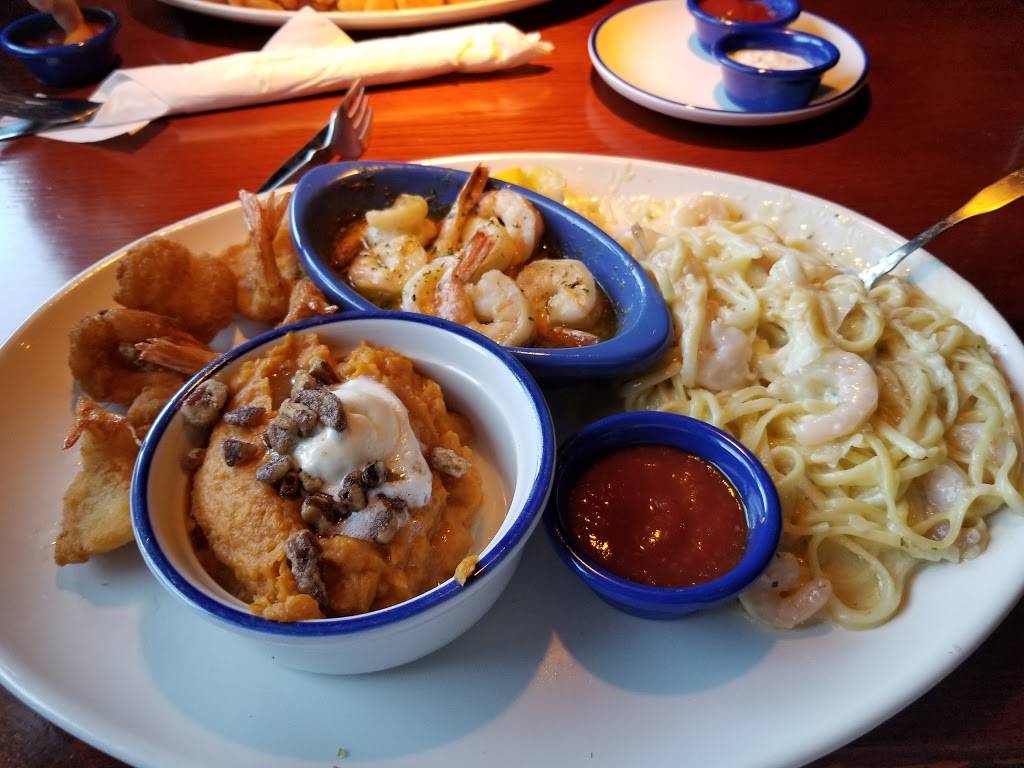 Red Lobster | restaurant | 2801 N Mayfair Rd, Wauwatosa, WI 53222, USA | 4147716320 OR +1 414-771-6320