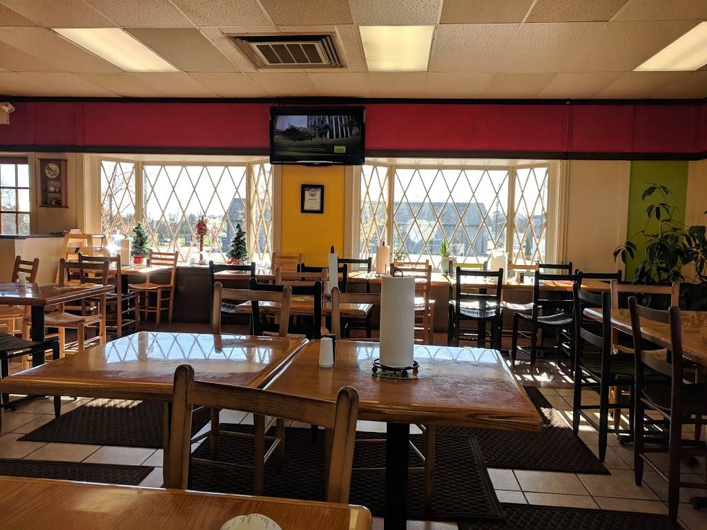 Hub City Chicken & More | restaurant | 451 E Henry St, Spartanburg, SC 29302, USA | 8648046287 OR +1 864-804-6287