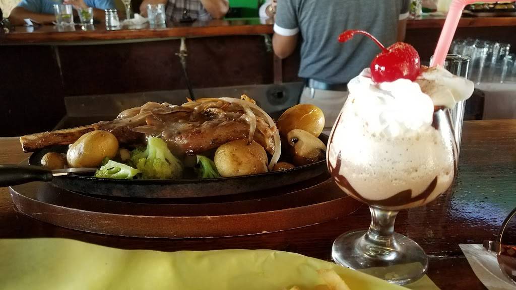 Bahia Cantiles | restaurant | Km 43 Carretera Libre, Puerto Nuevo, 22716 Playas de Rosarito, B.C., Mexico | 016616132043 OR +52 661 613 2043