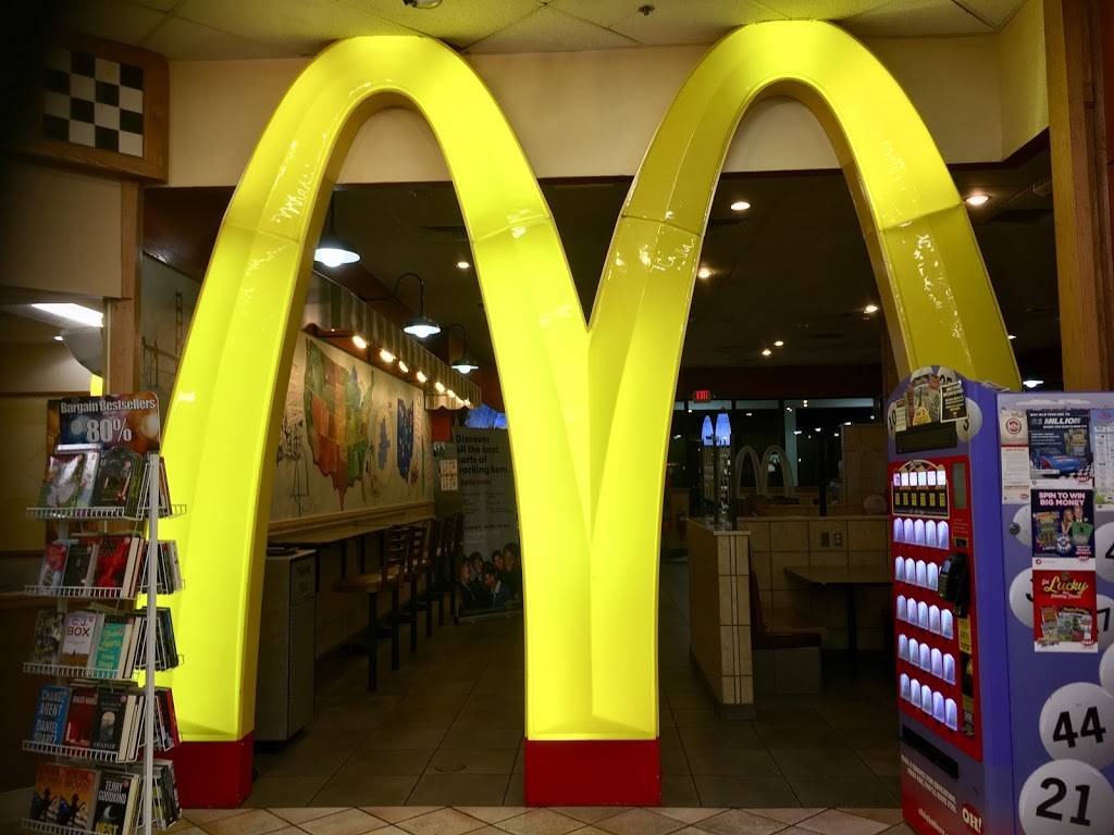 Pilot Travel Center | restaurant | 427 E Main St, Beaverdam, OH 45808, USA | 4196436023 OR +1 419-643-6023