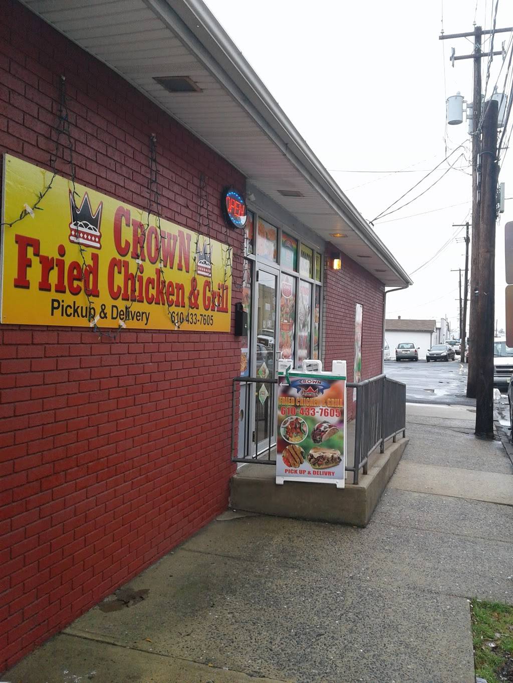Crown Fried Chicken & Grill | restaurant | 502 N 7th St, Allentown, PA 18102, USA | 6104337605 OR +1 610-433-7605