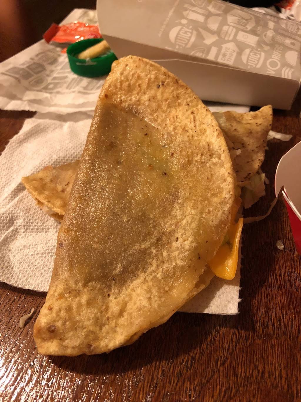 Jack in the Box | restaurant | 412 N Hwy 67, Cedar Hill, TX 75104, USA | 9722939727 OR +1 972-293-9727