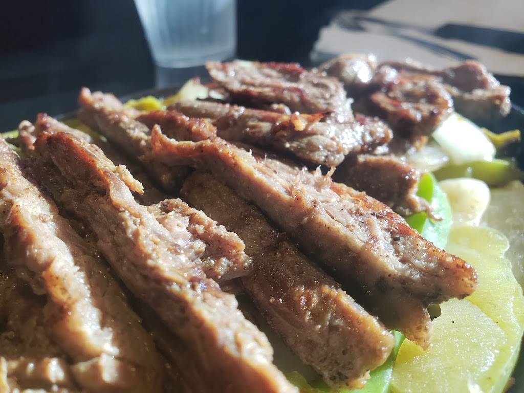 Beef O Bradys-New Smyrna Beach | restaurant | 1610 S Dixie Fwy, New Smyrna Beach, FL 32168, USA | 3864249292 OR +1 386-424-9292