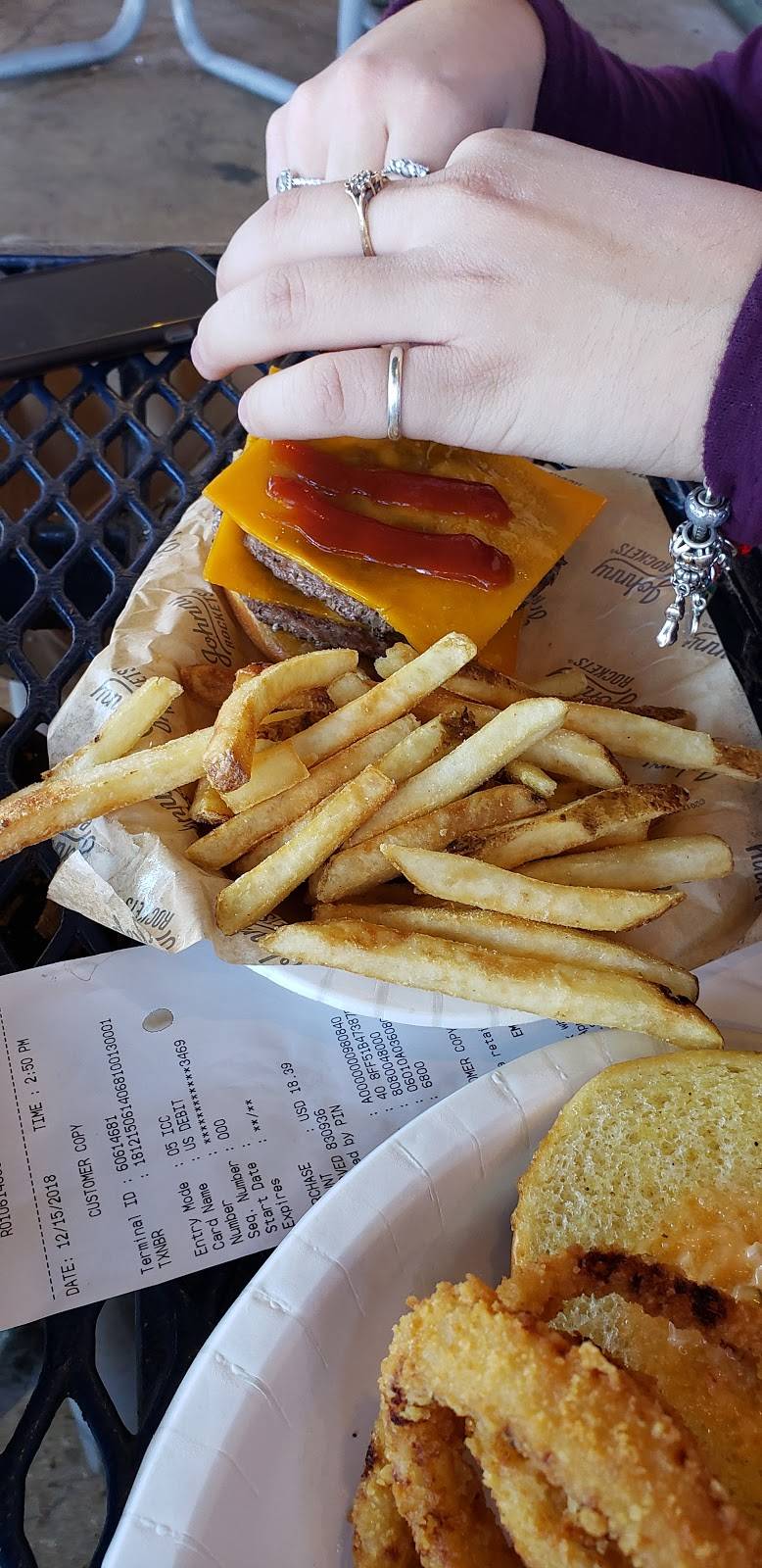 Johnny Rockets | restaurant | 17000 I-10, San Antonio, TX 78257, USA | 2106975000 OR +1 210-697-5000