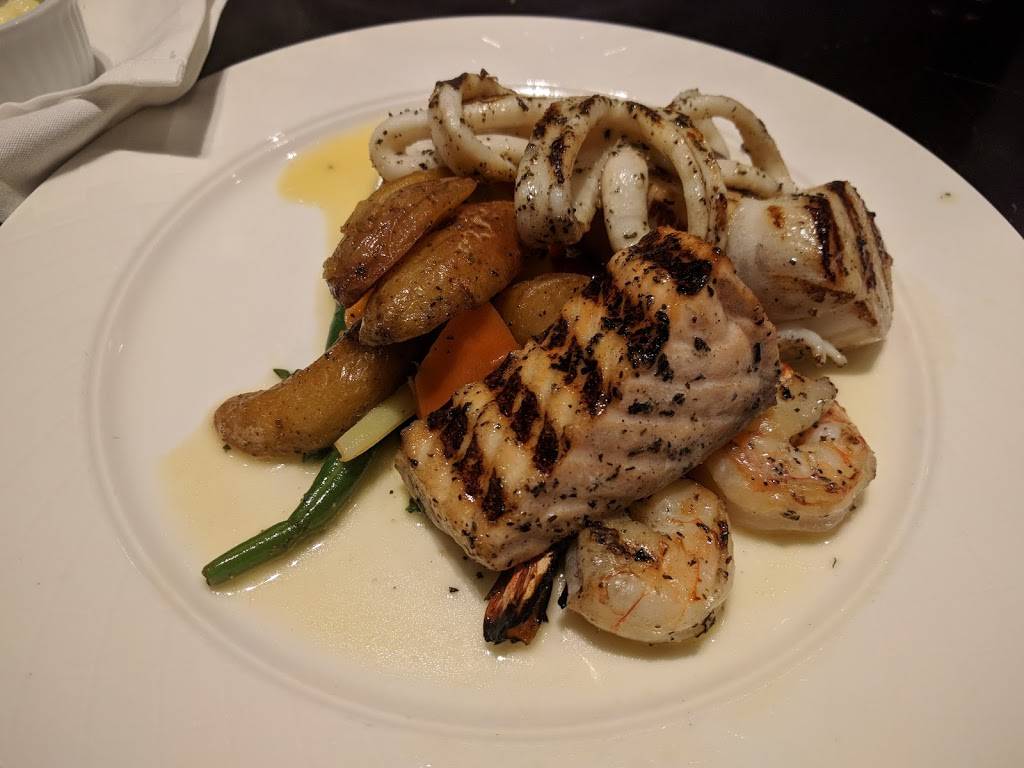 AW, SHUCKS! OYSTER BAR & BISTRO | restaurant | 15230 Yonge St, Aurora, ON L4G 1P2, Canada | 9057275100 OR +1 905-727-5100