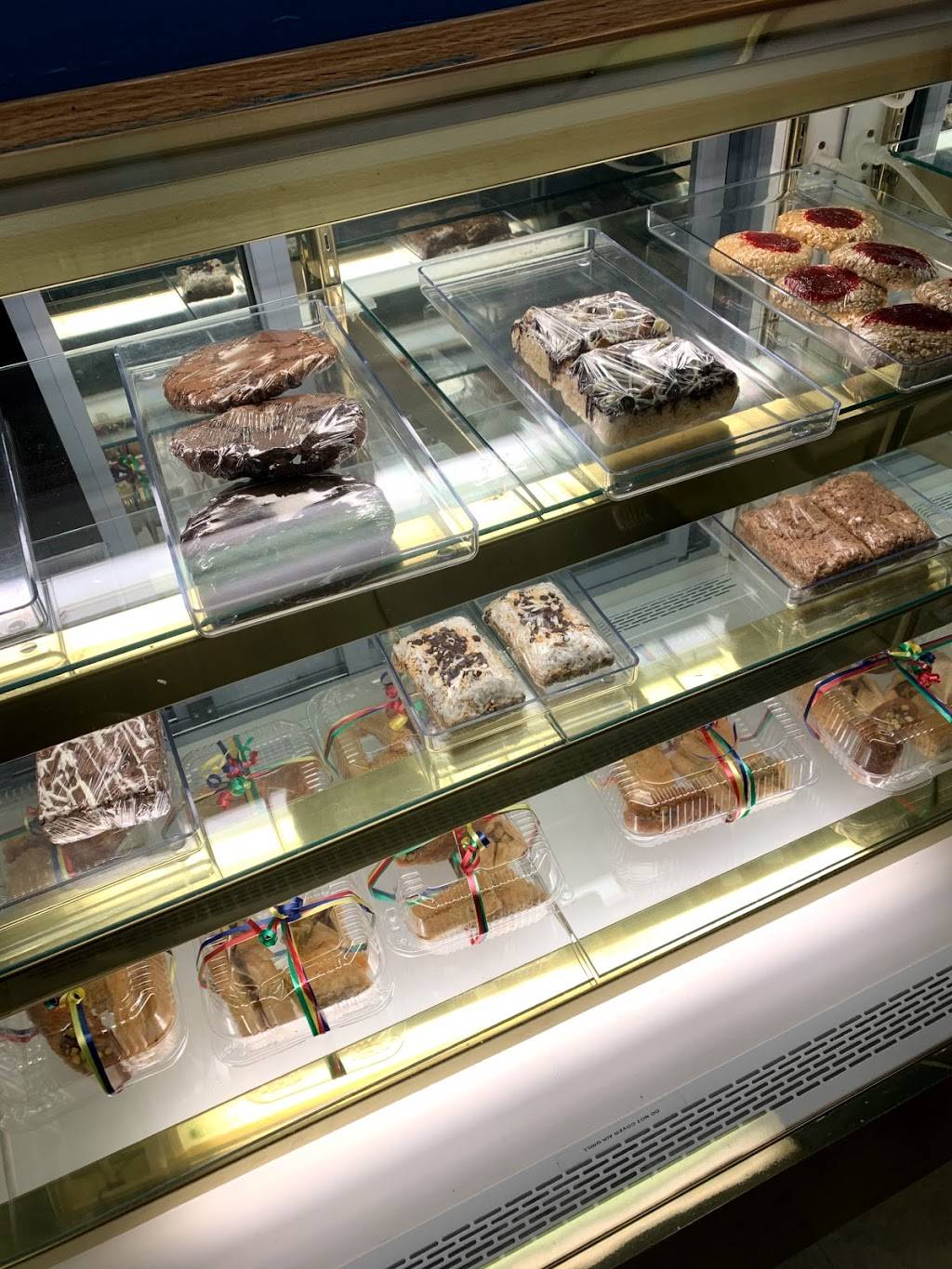 Ameera Mediterranean Bistro | restaurant | 5127 Main St, Sylvania, OH 43560, USA | 4195179999 OR +1 419-517-9999