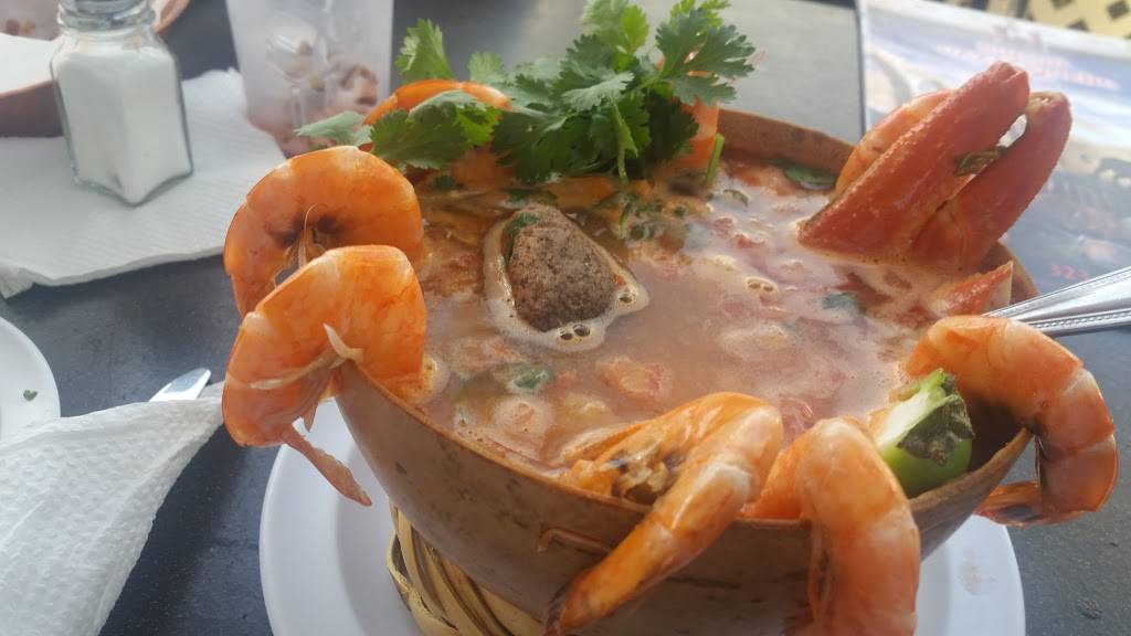 Rincon Oaxaqueno | restaurant | 1544 N Western Ave, Los Angeles, CA 90027, USA | 3239572293 OR +1 323-957-2293