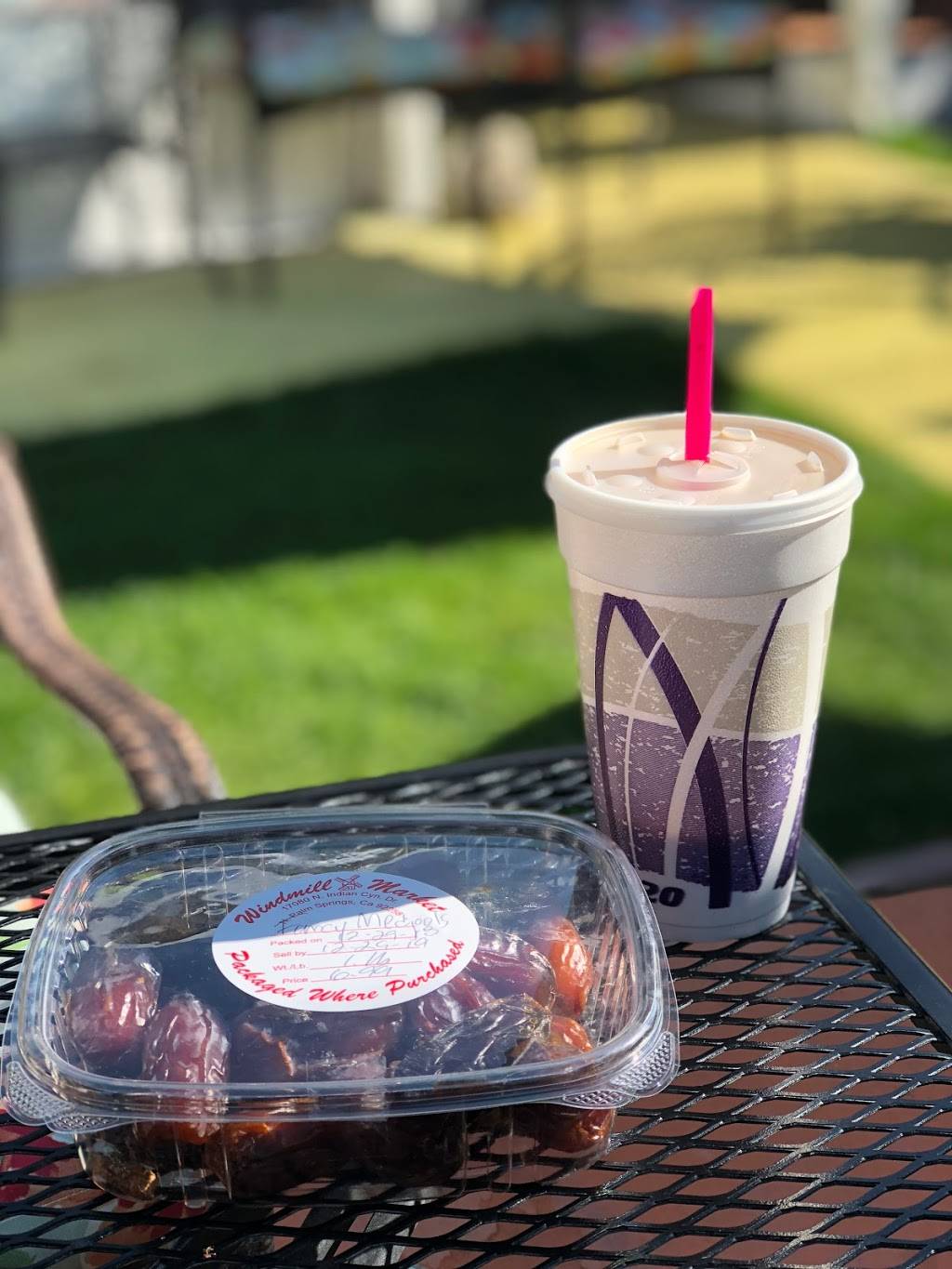 Windmill Market | restaurant | 17080 N Indian Canyon Dr, North Palm Springs, CA 92258, USA | 7602514489 OR +1 760-251-4489