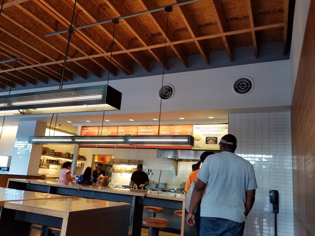 Chipotle Mexican Grill | restaurant | 2560 Berryhill Rd Ste C, Montgomery, AL 36117, USA | 3344502888 OR +1 334-450-2888