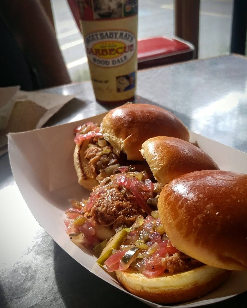Sweet Baby Rays Barbecue | restaurant | 249 E Irving Park Rd, Wood Dale, IL 60191, USA | 6302966000 OR +1 630-296-6000
