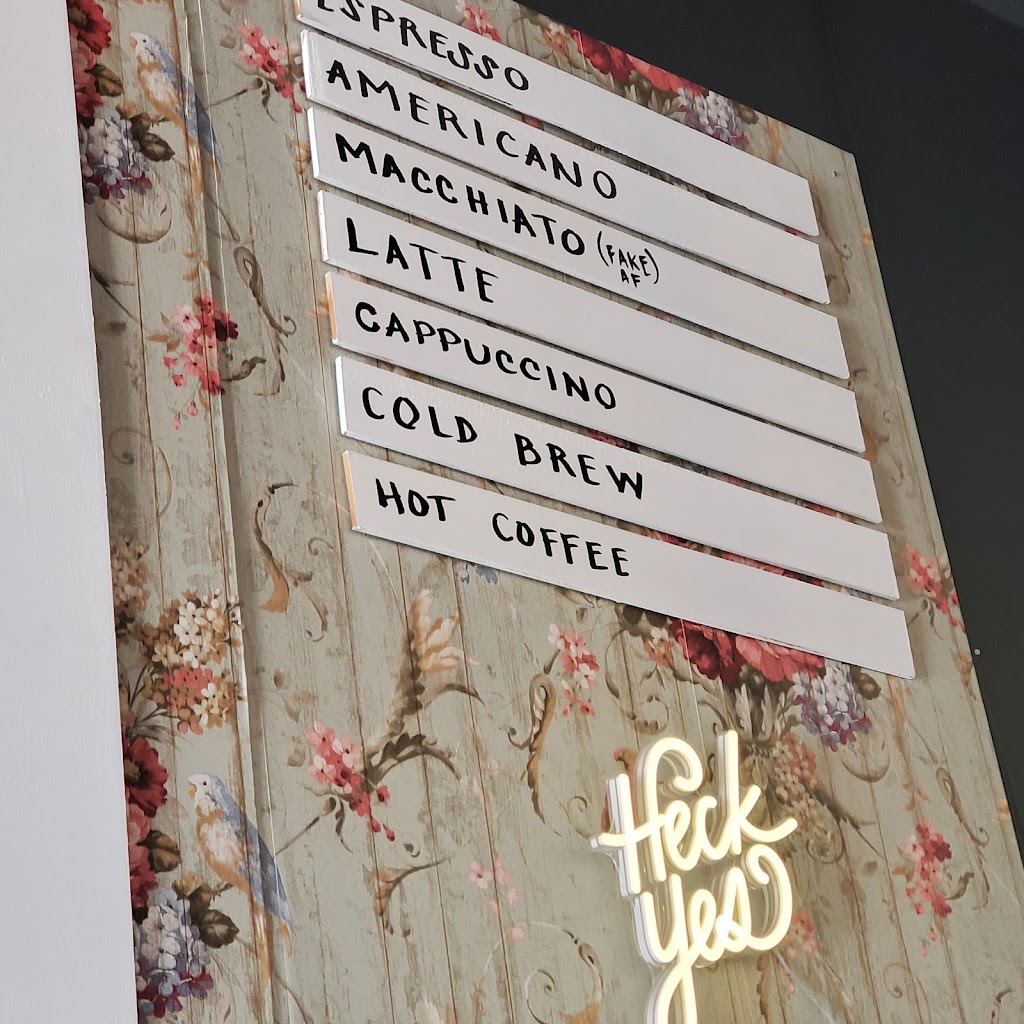 Dingle Berries Coffee, Tea & Juice | restaurant | 3624 E Bell Rd, Phoenix, AZ 85032, USA | 6025872272 OR +1 602-587-2272