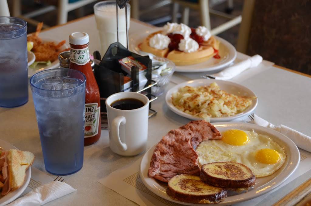 Alpine View Restaurant | restaurant | 1710 S Alpine Rd, Rockford, IL 61108, USA | 8152275400 OR +1 815-227-5400